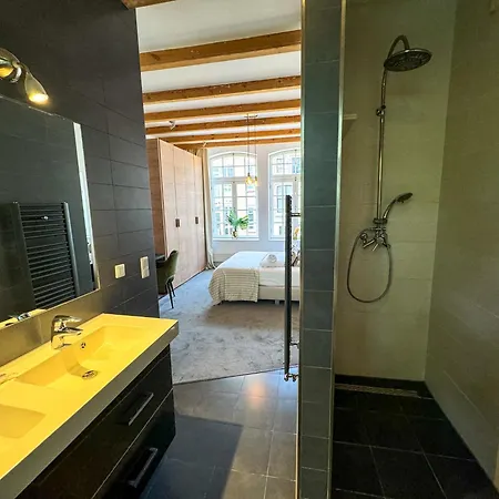 Yourbnb Kerkstraat Konukevi 3*